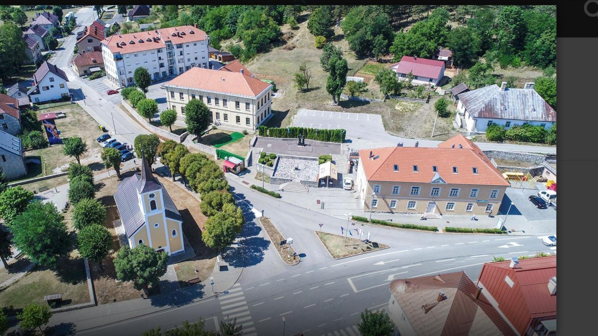 Apartmani Albatros Perusic Экстерьер фото